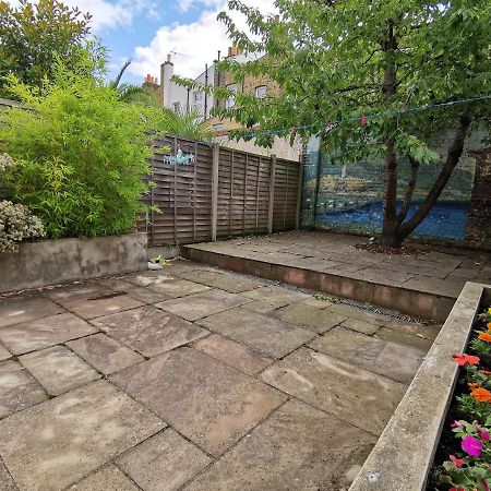Single Room With En-Suite Shower Room In Zone 1 Londen Buitenkant foto