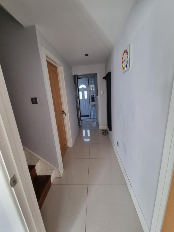 Single Room With En-Suite Shower Room In Zone 1 Londen Buitenkant foto